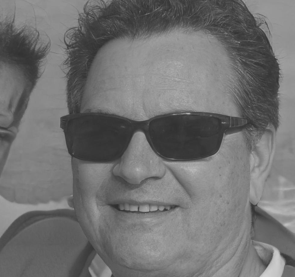 Азамат Токтарбаев - главный специалист по уходу